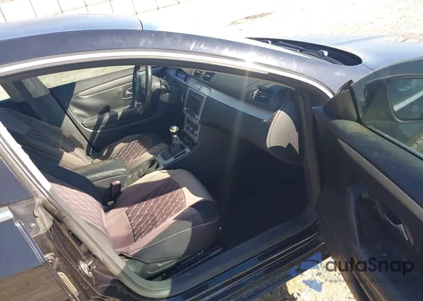 2011 Volkswagen Cc Sport z USA, uszkodzony, nr VIN WVWNP7AN1BE729327